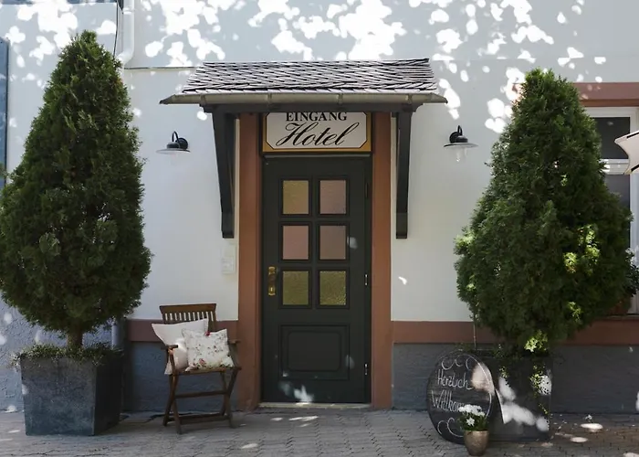 Krone Martinsthal מלון