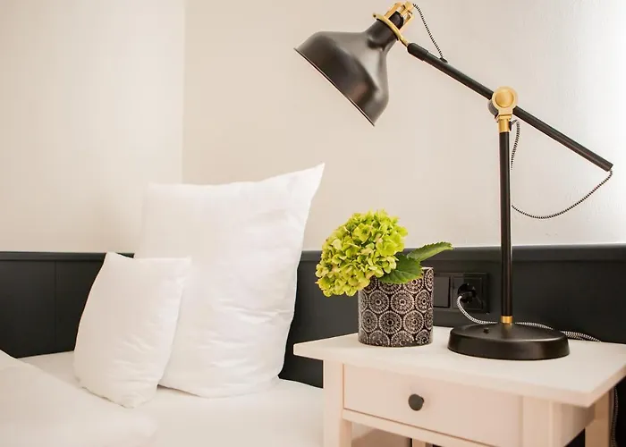 Krone Martinsthal מלון Eltville am Rhein